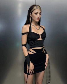 Northcoast Music Festival Outfits, Black And Red Rave Outfit, Euphoria Outfit Aesthetic, Hot Concert Outfits, Euphoria Aesthetic Outfits, Baddie Party Outfits, Euphoria Dress, Euphoria Outfits, Euphoria Clothing