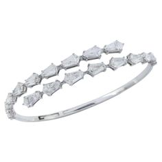 Emilio Jewelry, Jewelry Atelier, Kite Diamond, Special One, 5th Avenue, Diamond Bangle, The Vault, Diamond Bracelets, Top Seller