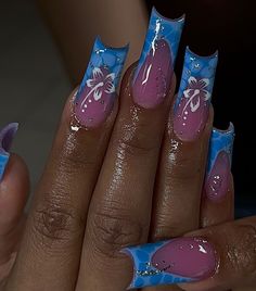 Medium Acrylic Nails Square, Medium Acrylic Nails, Acrylic Nails Square, Glitter French Nails, Cute Acrylic Nail Designs