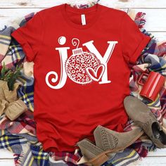 Holiday Shirt Ideas, Christmas Tee Shirts, Christmas Vinyl, Screen Print Transfer, Print Transfer, Vinyl Shirts