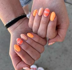 Fall Nails Bright, End Of Summer Nail Ideas, Summa Nails, Luminary Nails, Europe Nails, Mom Nails, Summertime Nails, Nails Tropical, Festive Nails