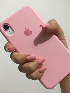 Pink nails phone case uñas rosa estuche Pink Phone Case, Pink Paradise, Iphone Life Hacks, Pink Phone, Girly Phone Cases, Pink Iphone Cases, Iphone Cases Cute