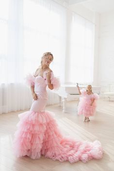 Pink Mermaid tiered Matching Mommy and Me party dresses Pink Princess Dresses, Pastel Purple Dress, Mother Daughter Matching Dresses, Mommy And Me Photoshoot, Flower Girl Dresses Navy, Tulle Gowns, Little Mermaid Dresses, White Tulle Dress, Mother Daughter Dresses Matching