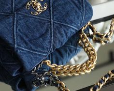 Description CC 19 Handbag Denim Blue For Women, Women’s Flap Bag, Shoulder And Crossbody Bags 10.1in/26cm AS1160 B02876 N6832 Rep 1:1 The classic flap from the House of CC got an upgrade. Made using gold-tone, silver-toned hardware. The bag is from the Spring-Summer 2020 collection. 16 x 26 x 9 cm / 6.2 x 10.1 x 3.5 inches (Length x height x depth) Blue Denim Gold-toned hardware Adjustable chain shoulder strap Designer interlocking C detailed. Interior lining. Beautifully structured flap-over de Small Gold Chain, Chanel 19, Evening Clutch Bag, Classic Flap, Chanel Handbags, Tote Backpack, Flap Bag, Bag Shoulder, Blue Bags