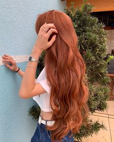 Redhead Inspiration, Pretty Red Hair, Haircuts Straight Hair, Long Hair With Bangs