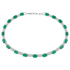 Cast from 14-karat white gold, this beautiful necklace is hand set with 31.05 carats Emerald and 4.15 carats of sparkling diamonds. FOLLOW MEGHNA JEWELS storefront to view the latest collection & exclusive pieces. Meghna Jewels is proudly rated as a Top Seller on 1stDibs with 5 star customer reviews. All items manufactured by us are handmade and can be customized or redesigned. Certificate of authenticity available upon request. Composition Total Weight - 30.95 grams 14k Gold - 23.91 grams 4.15 Diamond Emerald Necklace, Rose Gold Choker Necklace, Emerald Choker, White Diamond Necklace, Gemstone Wedding, Princess Jewelry, Fancy Necklace, Diamond Choker, Gold Diamond Necklace