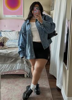 Plus Size Outfit With Jean Jacket, Sweat Tour Outfits Plus Size, Karen Outfit Funny, Outfits For Larger Chest, Europe Travel Outfits Spring Plus Size, Plus Size Denim Dress Outfit, Plus Size Sabrina Carpenter Outfits, Mid Size Sporty Outfits, Winter Outfit For Chubby Women