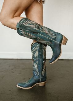 Dust off the competition with these Circle G cowgirl boots! The distressed blue leather and embroidered detailing add a unique touch to these boots, while the 14in top and pull tabs provide comfort and convenience. With a leather outsole, snip toe, and 2in heel, you'll be ready to hit the dance floor in style! Blue Wedding Boots For Bride, Concert Western Outfit, Blue Wedding Boots, Crunchy Cowgirl, Blue Boots Outfit, Turquoise Cowboy Boots, October Fashion, Southern Fashion, Wedding Boots