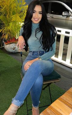 Look Kylie Jenner, Fasion Outfits, Latina Fashion, Foto Poses, Curvy Women Jeans, American Beauty, Looks Chic, Cute Simple Outfits