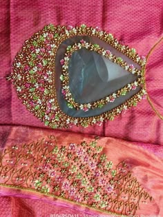 Simple Net Aari Work Blouse Designs, Boat Neck Aari Work Designs, Latest Aari Work Blouse Designs, Latest Aari Work, Embroidery On Bags, Shawl Embroidery, Embroidery For Kids, Books Embroidery, Tutorial Embroidery