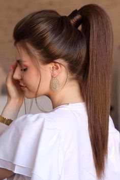 Prom Ponytail Hairstyles, High Ponytail Hairstyles, Easy Bun Hairstyles, Braided Bun Hairstyles, Bob Haircut For Fine Hair, Wedding Guest Hairstyles, Greasy Hair Hairstyles, Peinados Fáciles Para Cabello Corto, Ponytail Styles