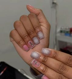 @e1uvv Mani Ideas For Short Nails, Emo Nail Ideas Simple, Short Nail Freestyle, Basic Short Nail Ideas, Hard Nails Short, Square Nail Designs Trending Now 2024, Short Nail Ideas Black Women, Short Overlay Nail Designs, Sport Length Nails