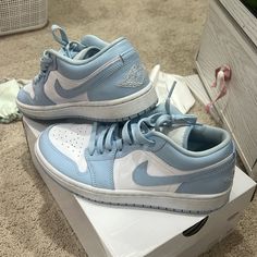 Worn A Handful Of Times Comes With The Box Slight Creases And Minimal Signs Of Wear Women’s Size 8(Runs True To Size) Great Shoes I Just Don’t Wear Them Enough Send Offers! Nike Shoes Jordan, Shoes Jordan 1, Jordan 1 Low White, Blue Quince, Blue Jordans, Nike Shoes Jordans, Shoes Jordan, Fashion 2024, Jordan 1 Low