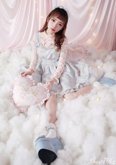 Kawaii Photoshoot, Pastel Clothing, Creepy Cute Fashion, Dolly Fashion, Kei Visual, Party Photoshoot, Mori Girl, Pretty Style