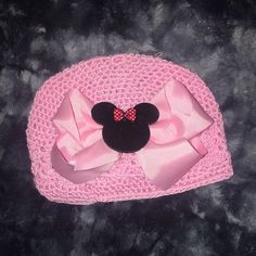 Pink Crochet Minnie Mouse Hat With Pink Detachable Sparkly Bow. Can Be Worn Together Or Separate. Hat Is 8 Inches Across. 15-16’ Circumference. Beautiful Accessory Piece. Different Colors Are Available. One For $10 Or Two For $15. Crochet Minnie Mouse Hat, Crochet Minnie Mouse, Hat With Bow, Pink Crochet, Kids Accessories, Minnie Mouse, Accessories Hats, Crochet, Hats