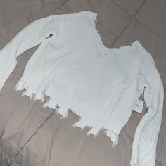 Never Worn Over Sized Distressed Sweater. Size Xs Fits Like A Small/Medium And Hangs Perfectly Off The Shoulder. Looks Great With A Bralette Or Cami Underneath. Oversized Black Sweater, Dark Green Sweater, Slouchy Sweatshirt, Distressed Sweater, Cowl Neck Long Sleeve, Orange Sweaters, Cold Shoulder Sweater, Large Sweaters, Off Shoulder Sweater