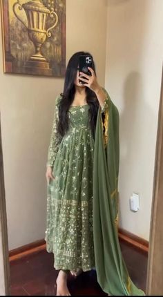 Desi Fashion Casual, Pakistani Fancy Dresses, Pakistani Dresses Casual