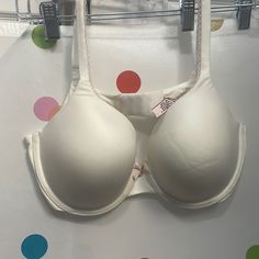 Vs Body By Victoria Lined Perfect Coverage Bra White Full Coverage Bra For Spring, Spring White Full Coverage Bra, White Stretch Bra Partially Lined, White Victoria's Secret Push-up Bra, Balconet Bra, Satin Bra, Coverage Bras, Vs Bras, Strappy Bra