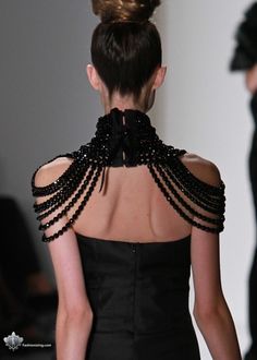 Runway Jewelry, Shoulder Jewelry, 18th Century Costume, Fancy Wedding Dresses, Photoshoot Themes, Wedding Dresses For Girls, Couture Details, Sophia Loren, Fashion Design Sketches