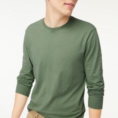 J Crew New Nwt Mens Long Sleeve Jersey Tee T Shirt Olive Green New With Tags 100% Cotton. Rib Trim At Collar And Cuffs. Machine Wash. Classic Green Long Sleeve T-shirt, Waffle Shirt, Color Block Tee, Blue Long Sleeve Shirt, Henley Tee, Green T Shirt, J Crew Men, Olive Green Color, Long Sleeve Jersey