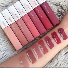 Superstay Maybelline, Matte Make Up, Maybelline Lipstick, Lip Shades, Celebrity Baby, Maybelline Superstay, Makeup Accesories