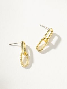 Linked Chain Earrings | Gold | Product Image | Uncommon James Earrings Stack, Chain Link Earrings, Uncommon James, Simple Stud Earrings, Link Earrings, Earrings In Gold, Gift Exchange, Chain Earrings, Earrings Gold