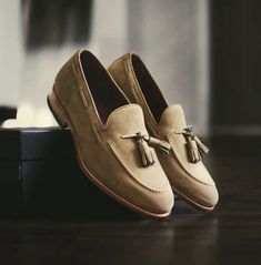 Loafer Shoes For Men, Beige Loafers, Custom Design Shoes, Suede Leather Shoes, Leather Boot Shoes, Men's Loafers, Stylish Shoes, Work Boots, Men's Style