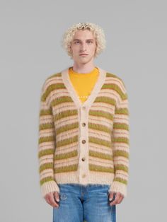 Long-sleeved cardigan made from brushed mohair with tricolour stripes. V-neck and ribbed cuffs and hem. Relaxed fit. Button fastening. Brushed Mohair, Mohair Knit, Mohair Cardigan, Knitted Cardigan, Market Bag, Pullover Men, Small Leather Goods, Tri Color, Knit Cardigan