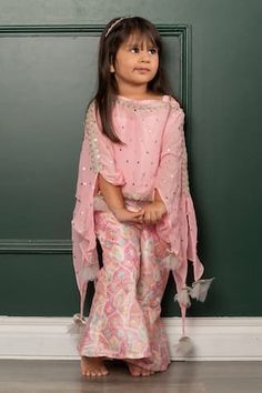 Indowestern Outfits For Girls, Kids Indian Wear Designer, Kids Plazo With Top, Kids Ethnic Wear Indian, Studio Iris, Kids Indian Wear, Pink Cape, Kids Ethnic Wear, Kids Party Wear