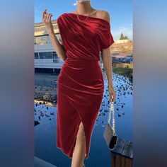 Color Is More Beautiful Red Short Sleeve Velvet Party Dress, Summer Velvet Party Dress, Chic Red Fitted Velvet Dress, Red Fitted Velvet Dress For Winter, Red Midi Dress For Winter Evening, Chic Fitted Red Velvet Dress, Fitted Red Velvet Winter Dress, Winter Party Dress With Short Sleeves, Winter Party Dresses With Short Sleeves