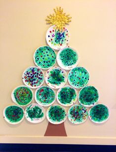 a christmas tree made out of paper plates