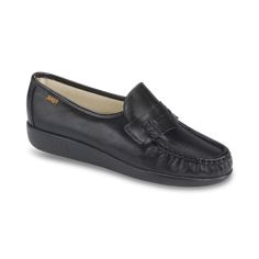 Classic Black Slip-ons With Arch Support, Womens Loafers Black, Sas Shoes, Dress Loafers, Black Loafers, Only Shoes, Penny Loafers, Loafers For Women, Nice Shoes