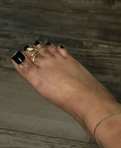 Black Acrylic Toes, Overlay Nails, Gel Toe Nails, Retro Nails, Acrylic Toe Nails, Acrylic Toes, Pretty Toe Nails, Halloween Acrylic Nails, Punk Nails