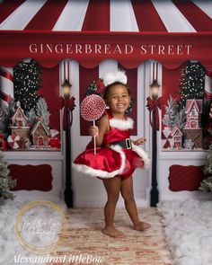 Santa Couture Romper Half Skirt Outfits, Santa Girl, Christmas Pic, Mommy Daughter Photos, Christmas Baby Pictures, Family Christmas Pictures, Christmas Portraits