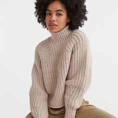 H&M Knit Sweater Oversized Cowl Neck Sweater, Oversized Grey Sweater, Boots Jeans, Fall Must Haves, Boxy Sweater, Ladies Turtleneck Sweaters, Oversize Knit, Grey Knit Sweater, Knit Turtleneck Sweater