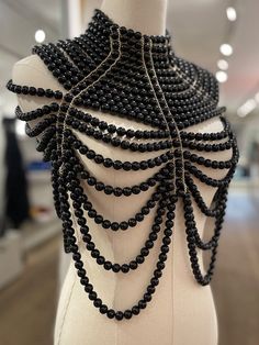 GATSBY Pearls Shawl – ZCRAVE Burlesque Lingerie, Shoulder Necklace, Pearl Statement Necklace, Black Pearl Necklace, Wrap Necklaces, Body Chain Jewelry, Beaded Bags, Bra Styles, Summer Jewelry