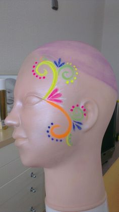 Face Paint Neon Party, Glow Body Painting Ideas, Glow Party Face Paint Ideas, Uv Face Paint Ideas Simple, Neon Facepainting