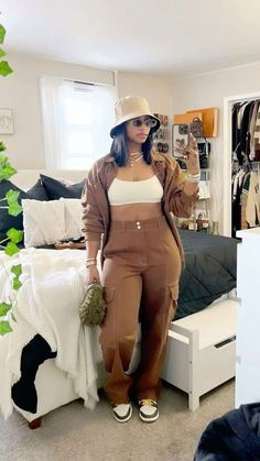 Grown Woman Casual Outfits Black Women, Brown Outfits For Black Women, Fall Fit, Brown Outfit, Fashion Mistakes, Black Women Fashion