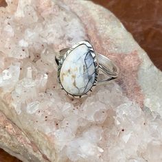 White Buffalo Turquoise 925 Sterling Silver Ring, Size 6,5 Southwestern Sterling Silver Teardrop Ring, White Opal Ring Stamped 925, Southwestern Style White Ring Jewelry, White Teardrop Sterling Silver Rings, Southwestern Style White Round Rings, White Turquoise Sterling Silver Ring For Anniversary, White Oval Turquoise Ring In Sterling Silver, Buffalo Turquoise Jewelry, Silver Eternity Ring