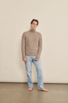 Introducing Jim, our 100% malmö cashmere turtleneck sweater, unisex, simple cut, winter essential, made in Italy. Modern Fine Knit Turtleneck Sweater, Casual Merino Wool Turtleneck For Fall, Casual Cashmere Polo Sweater For Winter, Casual Wool Turtleneck For Winter, Casual Winter Polo Sweater In Cashmere, Casual Cashmere Sweater With Funnel Neck, Cashmere Turtleneck For Fall, Casual Winter Cashmere Polo Sweater, Classic Winter Polo Sweater For Everyday