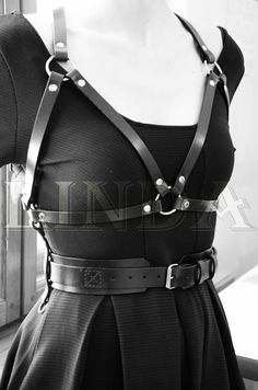 Harness Outfits, Femme Fatale Quotes, Black Corset Belt, Fashion Vocabulary, Fashion Belts