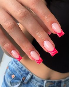 Short Acrylic French nails Classy Short Acrylics, Acrylic Nails Ideas Coffin Summer, Vacation Nails Tapered Square, Colored Square French Tip Nails, Cute Summer Birthday Nails, Vacation French Nails, Summery Nails 2024 Square, Summer French Tips Square, Summer Nails Square Pink