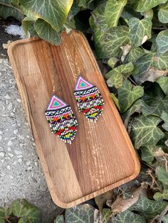 Abstract colorful beaded earrings, Fringe earrings, seed bead earrings, Native earrings, Boho chic style earrings, Dangle beaded earrings ♥𝑇ℎ𝑒 𝑝𝑎𝑡𝑡𝑒𝑟𝑛 𝑜𝑓 𝑡ℎ𝑖𝑠 𝑒𝑎𝑟𝑟𝑖𝑛𝑔 𝑖𝑠 𝑐𝑟𝑒𝑎𝑡𝑒𝑑 𝑏𝑦 𝐾𝑎𝑍𝑒𝐵𝑒𝑎𝑑𝐽𝑒𝑤𝑒𝑙𝑟𝑦 ♥𝑀𝑎𝑑𝑒 𝑢𝑠𝑖𝑛𝑔 𝑓𝑟𝑒𝑒ℎ𝑎𝑛𝑑 𝑏𝑒𝑎𝑑𝑖𝑛𝑔 𝑤𝑜𝑣𝑒𝑛 𝑡𝑒𝑐ℎ𝑛𝑖𝑞𝑢𝑒𝑠 𝑤𝑖𝑡ℎ 𝑠𝑡𝑟𝑜𝑛𝑔 𝑠𝑦𝑛𝑡ℎ𝑒𝑡𝑖𝑐 𝑡ℎ𝑟𝑒𝑎𝑑. ♥𝑇ℎ𝑒 𝑠𝑖𝑧𝑒 𝑜𝑓 𝑡ℎ𝑒 𝑠𝑒𝑒𝑑 𝑏𝑒𝑎𝑑𝑠 𝑢𝑠𝑒𝑑 𝑖𝑠 2 𝑚𝑖𝑙𝑙𝑖𝑚𝑒𝑡𝑒𝑟𝑠 𝑎𝑛𝑑 𝑏𝑒𝑎𝑑𝑠 𝑎𝑟𝑒 ℎ𝑖𝑔ℎ 𝑞? Colorful Handmade Dangle Tassel Earrings, Colorful Dangle Beaded Earrings For Beach, Multicolor Dangling Beads Earrings For Beach, Handmade Multicolor Tassel Drop Earrings, Multicolor Chandelier Earrings For Summer Beach, Multicolor Chandelier Earrings For Beach And Summer, Multicolor Summer Chandelier Earrings For Beach, Summer Multicolor Chandelier Earrings For Beach, Multicolor Dangle Tassel Earrings With Beads