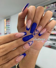 Ballerina Acrylic Nails, Smink Inspiration, Manicure Tips, Coffin Press On Nails, Blue French, Diamond Nails