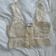 Nwt Zara Off-White Lace Tank Top In Size Xs!! Super Cute And Flattering White Lace Tank Top, Lace Tank Top, Lace Tank, Zara Tops, Shopping List, White Lace, Super Cute, Zara, Tank Top