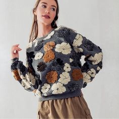 Modcloth Frozen Flower Sherpa Sweater Crew Neck . Nwt Sherpa Sweater, Cream Style, Abstract Floral, Colorful Sweaters, Pullover Sweater, Crew Neck Sweater, Neck Sweater, Pullover Sweaters, Floral Pattern