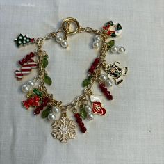 Charm Bracelet Christmas Holiday Gold Toggle Dangling Emanel & Crystal Beads A Joyful Charm Bracelet To Add A New Level Of Festivity To Your Wardrobe! Simply Darling! This Is A Brand New Boutique Bracelet. Professional Seller. Packaged Carefully And Super Fast Shipping - Same/Next Day! Offers Welcomed. Bundle 2 Or More For Everyday Savings. Bracelet Christmas, Christmas Bracelet, Christmas Charms, Christmas Jewelry, Womens Jewelry Bracelets, Crystal Beads, Charm Necklace, Christmas Holidays, Beaded Jewelry