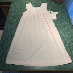 Nwt - Vintage Barbizon Sleepwear Pink Carly Shift Sleeveless Cotton S Nightgown Summer Sleeveless Sleep Slip, Sleeveless Summer Sleep Slip, Sleeveless Summer Slip For Sleep, Summer Sleeveless Bedtime Slip, Sleeveless Lace Trim Sleepwear For Loungewear, Feminine Sleeveless Sleepwear For Night, Sleeveless Summer Slip For Bedtime, Sleeveless Slip For Bedtime In Summer, Sleeveless Lace Trim Sleepwear