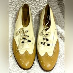 Vintage 60s Rare To Find In This Condition Spectator Shoes Made In Italy Leather. Spectator Shoes, Salvatore Ferragamo Shoes, Ferragamo Shoes, Vintage 60s, Salvatore Ferragamo, In Italy, Women Shoes, Italy, Cream