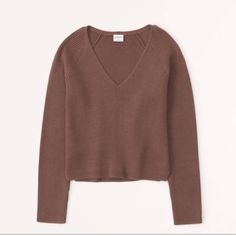 Abercrombie Brown V-Neck Knit Sweater. Size M. New With Tags! Comfy Outfits For Home, Brown Sweater Outfit, V Neck Sweatshirt, Sweater Outfit, Hoodie Outfit, Cute Everyday Outfits, Brown Sweater, Comfy Outfits, Everyday Outfits